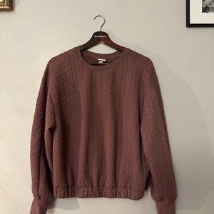 Short Sweatshirt with faux Cable knit pattern